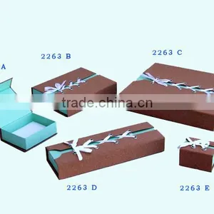 Hot Sale Custom Simple Kraft Paper Jewelry Box/ Kraft Brown Square Cardboard Jewellery Boxes for Jewellery thumbnail-3