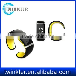 New Stylish Intelligent Bluetooth Watch Smart Watch Bluetooth LED Display Digital Bluetooth Bracelet Watch thumbnail-2