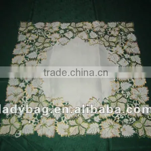 Polyester Embroidered Cutwork Tablecloth thumbnail-1