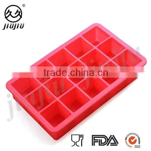 Silicone Ice Cube Tray thumbnail-2