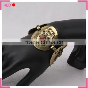 Ladies Bracelet Fancy Designs New Designs, Customized Engraved Bracelets Wholesale thumbnail-1