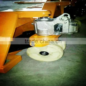 2 Ton Hydraulic Hand Pallet Truck thumbnail-2