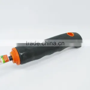 New Style and High Quality Carbon Steel Blade Meterial Garden Hoe Manual Garden Hoe With Plastic Handle thumbnail-5