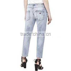 Plain Washed Damaged Pencil Fit Woman Jeans thumbnail-4