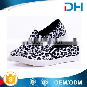 Breathable Canvas Shoe Casual Wholesale China PVC Shoes on Sale thumbnail-1