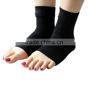 Compression Sock Sleeve for Plantar Fasciitis Relief thumbnail-6