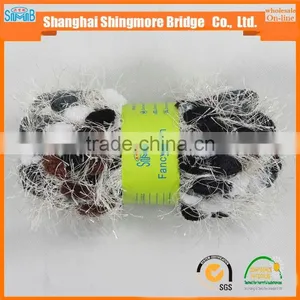 China Textile Factory Direct Wholesale 100% Polyester Spun Dyed Yarn Hand Knitting Velvet Twist Feather Yarn in Low Price thumbnail-4