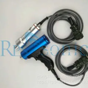 28 / 35 Khz Portable Ultrasonic Spot Welding Machine for Polyester Welding thumbnail-2