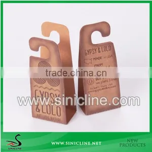 Sinicline Cardboard Flip Flop Hanger thumbnail-1