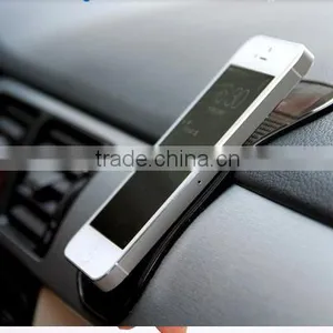 Black Strong Sticky PU Mobile Phone Anti Slip Mats With in Stocks thumbnail-3