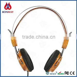 3.5mm Super Bass Wood Headset thumbnail-1