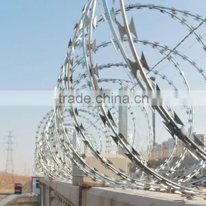 High Safety Low Price Razor Barded Wire Mesh / Hebei Manufacturer BTO-22 Razor Barbed thumbnail-5