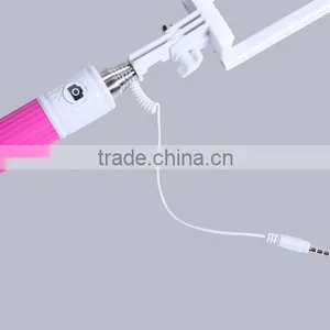 Mini Selfie Stick With 20cm Length Only After Folding, no Need Bluetooth Selfie Stick, Hot Selling Wired Selfie Stick thumbnail-3