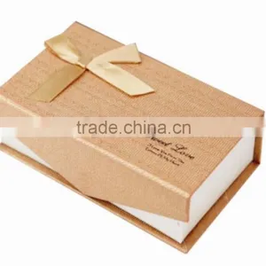 Harcover Box With Bowknot Cosmetic Box thumbnail-1
