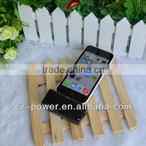 Power Charger for IPhone5/iPod/ IPad Mini With 2600mAh thumbnail-3