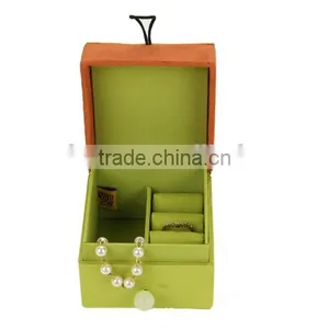 Small Travel Jewelry Box thumbnail-2