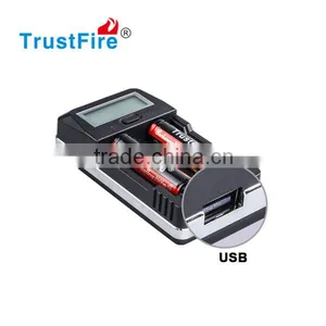 TrustFire TR-011 Rechargeable Battery USB Multifunction Charger thumbnail-2