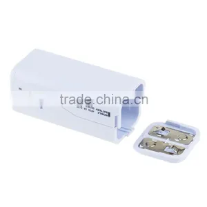 Best Design Portable Mini CE Approved Standard Grounding Worldwide Charg With 4PCS AA Battery thumbnail-2