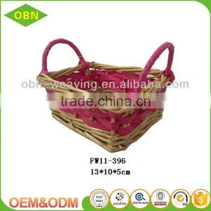 Wholesale China Pure Handmade Eco-friendly Woven Empty Small Wicker Basket for Gift thumbnail-1