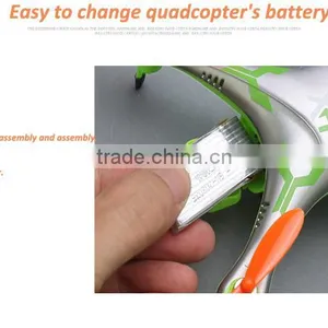 Professional Drone 2.4G 4 Channel LCD Controller rc Quadcopter Kamera thumbnail-4
