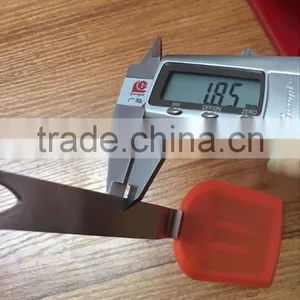 SPA-22 Silicone Fish Turner thumbnail-6