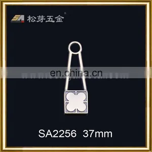 Innovative Hot Sale Customized Ski Jackets Zip Pullers thumbnail-2