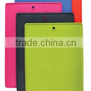China Supplier Bulk Wholesale FDA Grade Silicone Pet Mat Dog Beds Pet Beds Dish Mats thumbnail-4