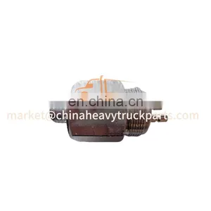 Foton Auman/Aumark/Miler/Land Pioneer Truck Weichai Engine Gearbox Zf/Fast Truck Spare Parts 1b24237300026 Parking Brake Lamp thumbnail-5