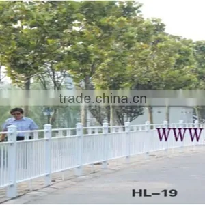 HL-19 China Galvanized Steel Road Safety Barrier thumbnail-1