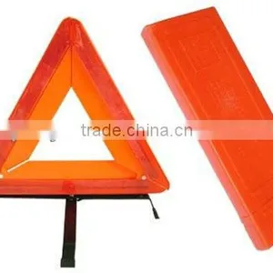 Reflective Warning Triangle With Safety Kits thumbnail-2