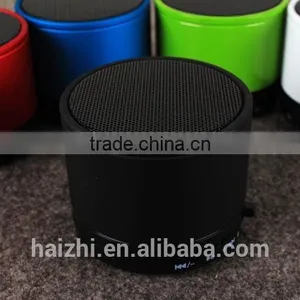 TOP SALE Universal Handy Outdoor Portable Bluetooth Cube Speaker thumbnail-1