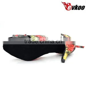 2016Hot Selling Flower and Carve Luxe Classical Italy Style Women Dance Shoes Covered With Crystal Top-quality Handmade Shoes thumbnail-3