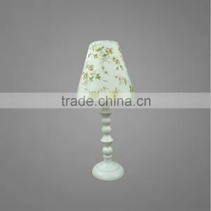 Metal Base And Body In White Powder Coating With Printing PP Lampshade Mini Table Lamp Bedside Table Light thumbnail-1