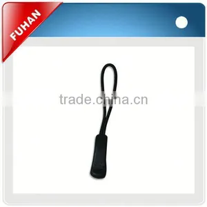 Fashion PU Injection String Zipper Puller thumbnail-1