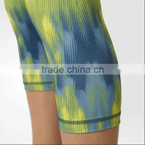 Custom Run Women Activewear Spandex Colorful Leggings Printed Yoga thumbnail-6