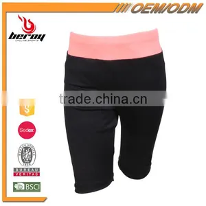Custom Design Girls Wearing Elastic Short Yoga Pants Wholesale thumbnail-1