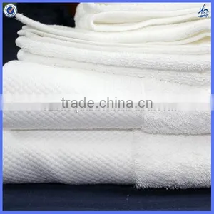 Light Thin Fashionable Bath Towels or Dobby Border Bath Towels thumbnail-1