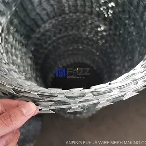 Perimeter Protection Galvanized Steel Concertina Razor Wire BTO-22 Diameter 30cm thumbnail-3