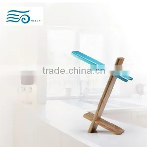 New Designed LED Table Light for Decoration thumbnail-1