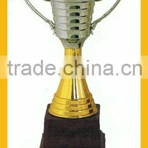 Plastic Trophy/HB4030 thumbnail-1