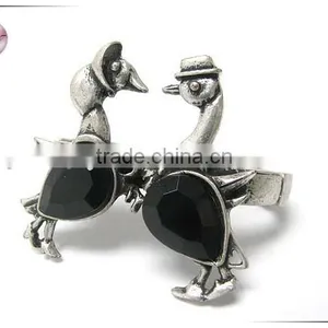 Crystal Stud Duck Couple Dual Finger Stretch Ring thumbnail-1