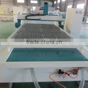China Cnc Router Machine 1530 Wood Door Making Cutting ATC With Linear Magazine thumbnail-4