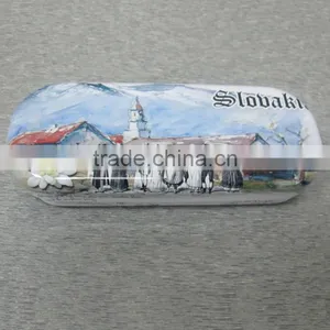 China Hign Quality Oval Shape Hinged Velvet Sponge Inside Folding Glasses Case Wholesale thumbnail-5