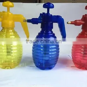 1 Liters of Manual Balloon Sprayer and Garden Supplies thumbnail-1