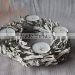 2017 Wholesaleround Wicker Wooden Candle Holder for Decoration thumbnail-1