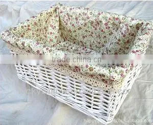 Wicker Baskets With Liner thumbnail-1