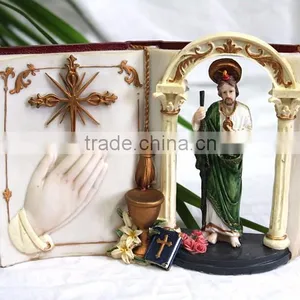 Catholic Religious Antique Resin Praying Jesus Statues thumbnail-2