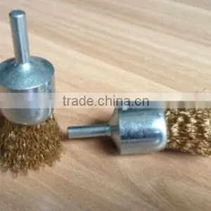 Knot Type Steel Crimped Wire End Brush With 1/4-Inch Shank thumbnail-1
