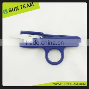 ST003 4.5" FDA Durable Plastic Handle Cotton Yarn Cutting Scissors thumbnail-1