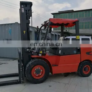 5 Ton Forklift thumbnail-3